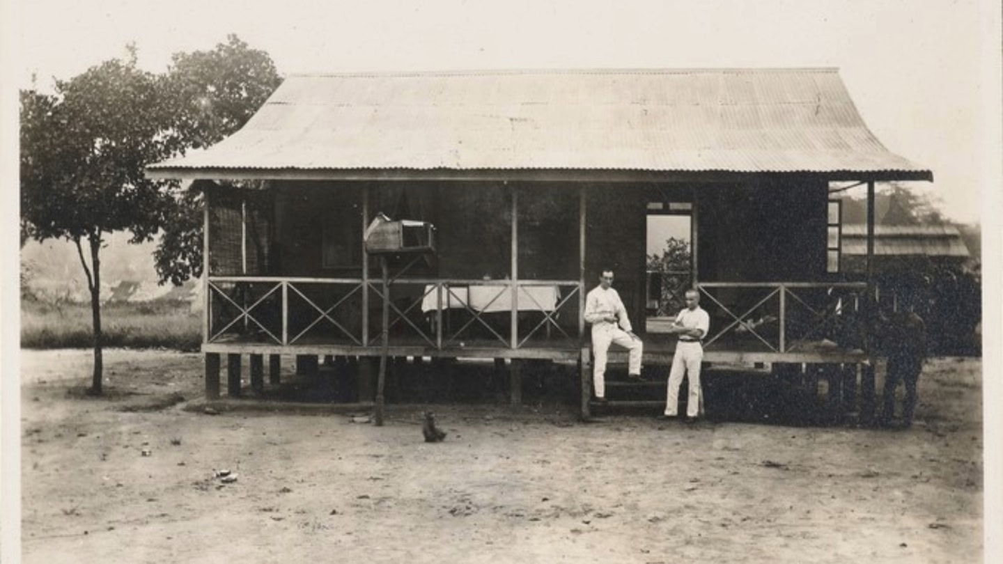 #6. King Leopold's Outpost: Historical Room Recreation (Meta) بواسطة: Neo Zhou, Cole Cisacowski, Travis Chaplin, and Adam Bischoff