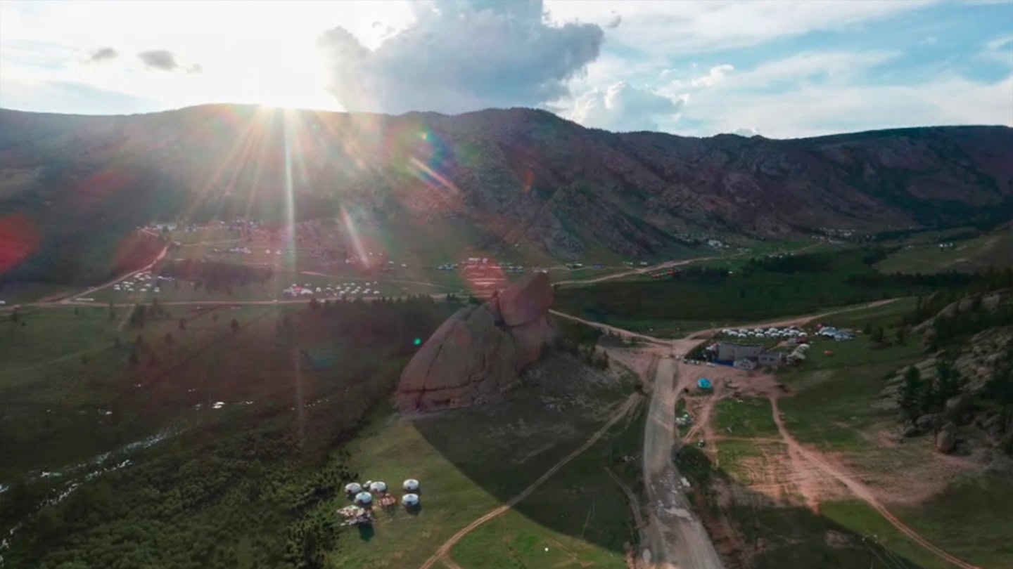 #3. The Monuments of Mongolia (Meta) De: DigitalSolutionsVR